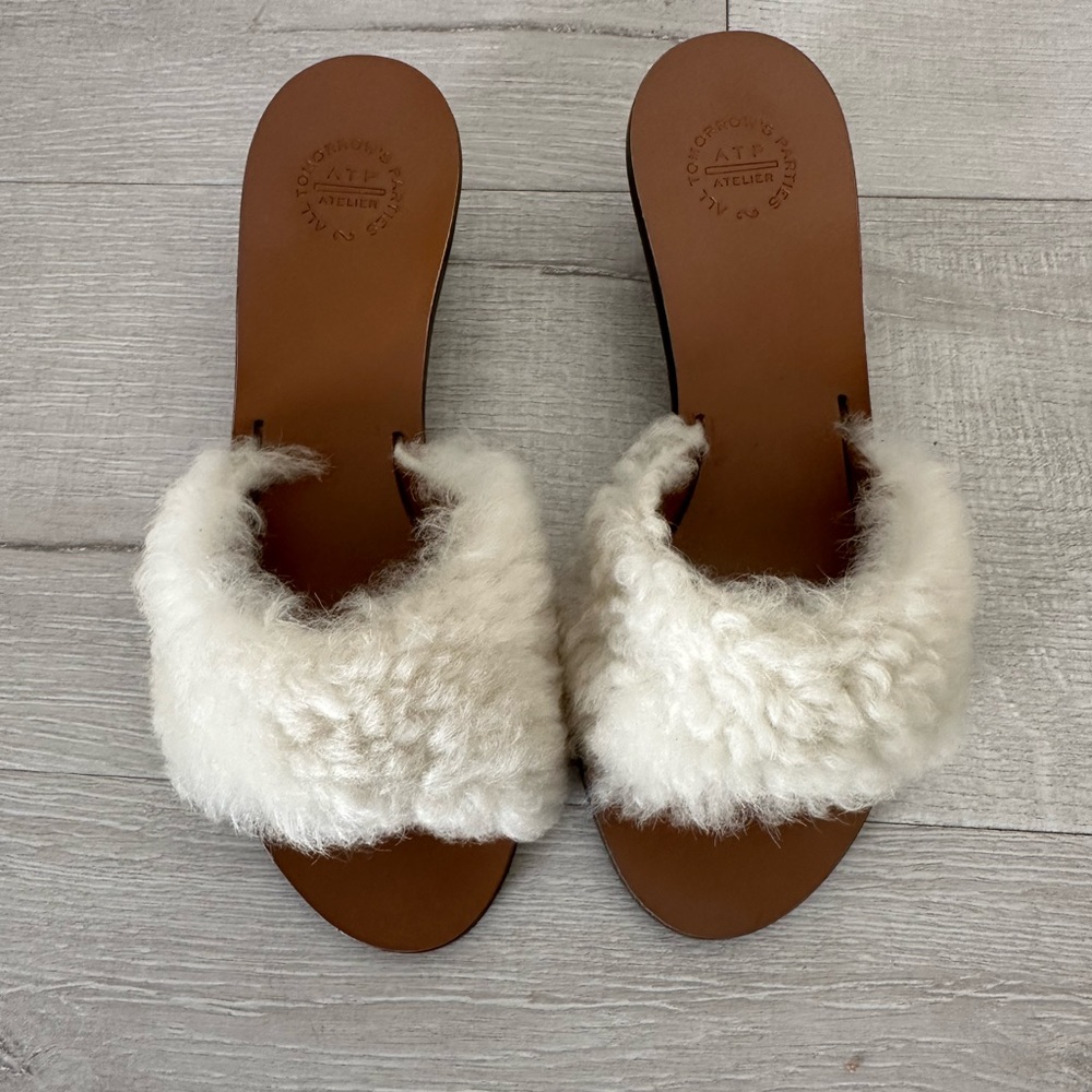 ATP Atelier Fluffy leather mules